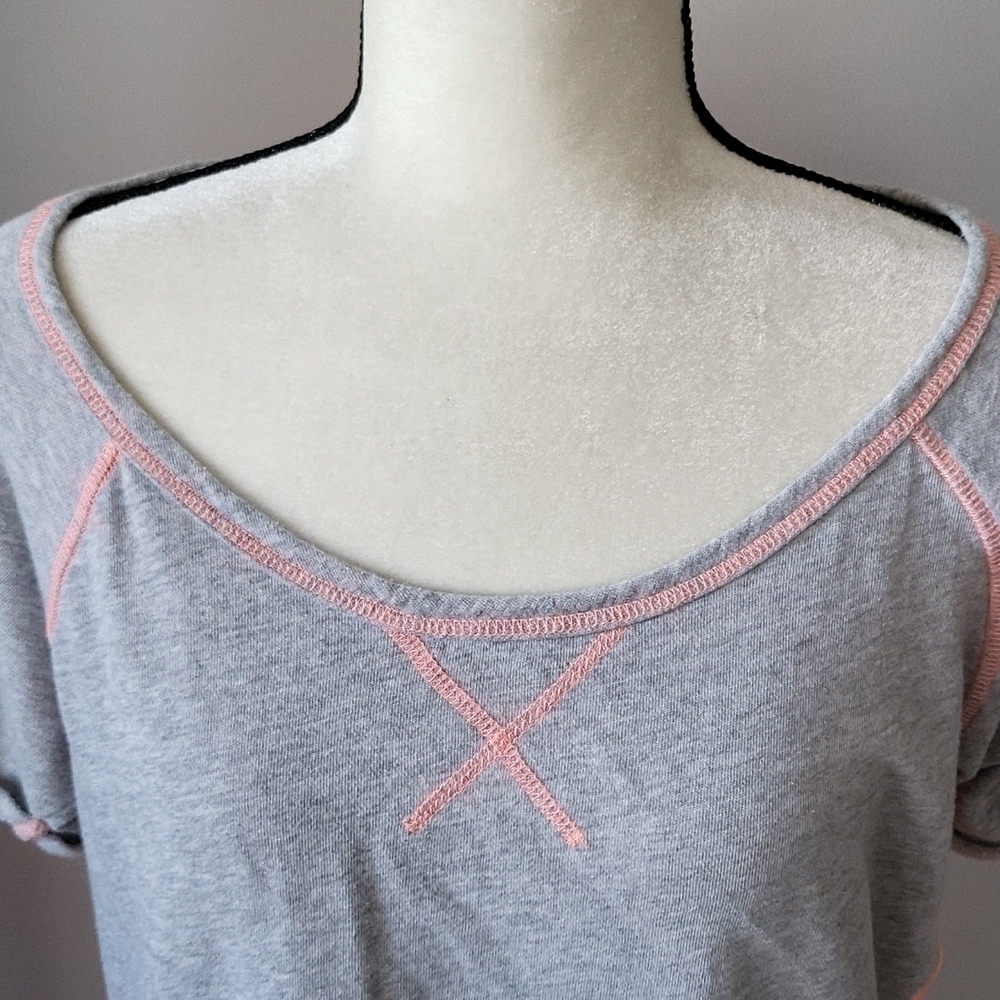 Maurices mixed material heather gray and hot coral colored sheer back tee - Picture 7 of 15